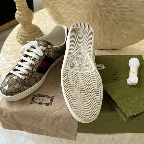 WOMEN'S (unisex) ACE GG SUPREME GUCCI SNEAKER WITH BEES - Picture 4 of 8